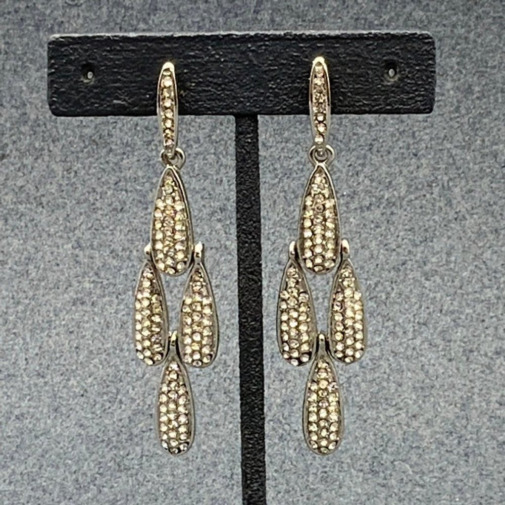 Drop Dangle Pierced Earrings Chandelier Silver Rhinestone Long Teardrop